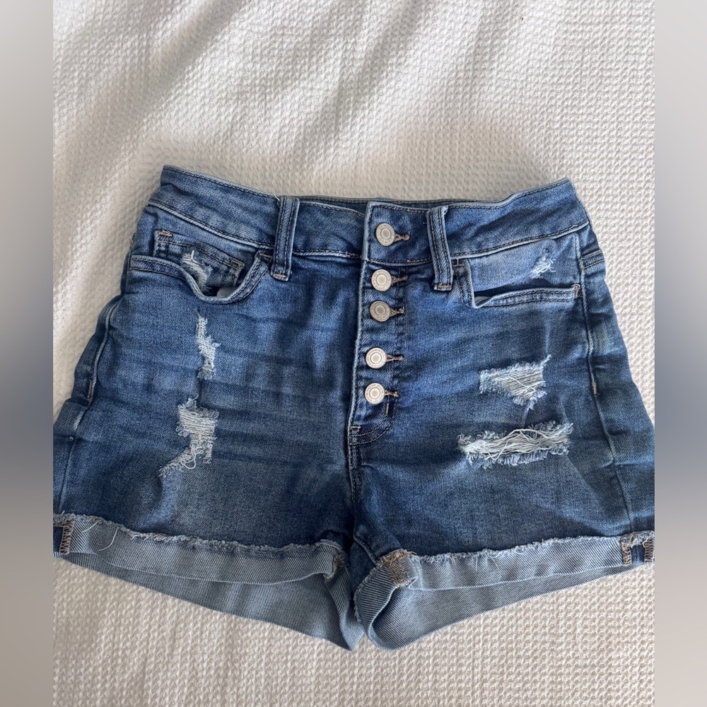 SO Super High Rise curved shortie, denim shorts. Juniors size 5.